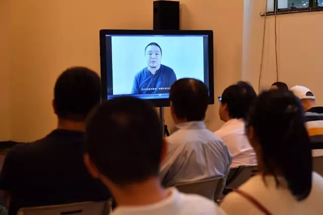 上海的城市更新，地标性构筑